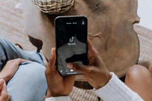 How to manage TikTok Shop orders and keep customers happy
